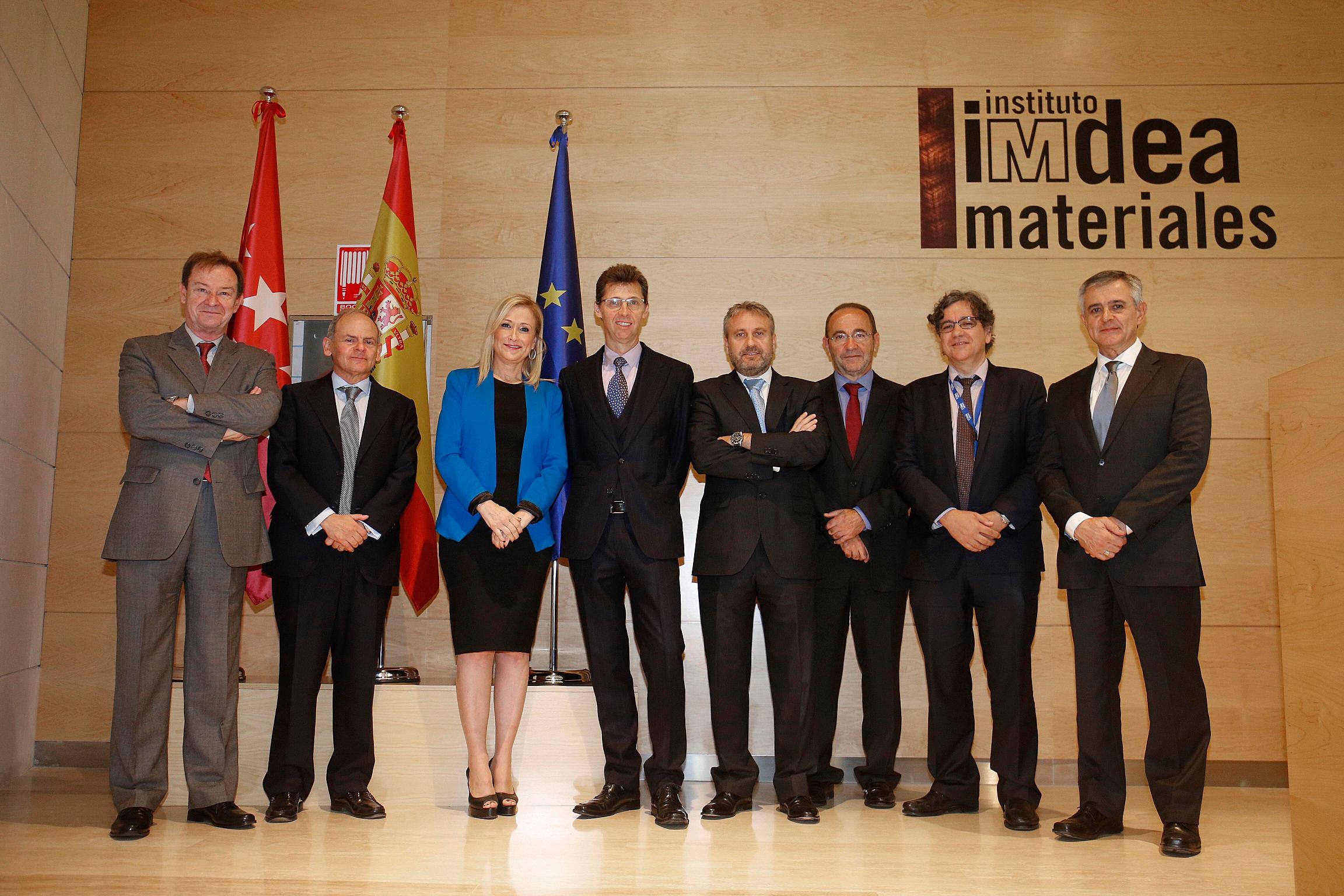Dª. Cristina Cifuentes y Directores IMDEA